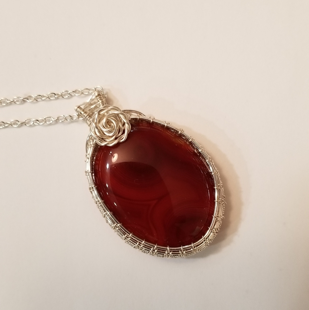 RED CARNELIAN NECKLACE